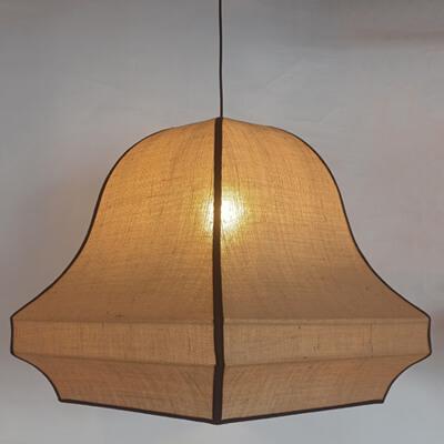 &Phi;&omega;&tau;&omicron;&gamma;&rho;&alpha;&phi;ί&alpha; &phi;&omega;&tau;&iota;&sigma;&tau;&iota;&kappa;&omicron;ύ &omicron;&rho;&omicron;&phi;ή&sigmaf; &mu;&epsilon; &alpha;&mu;&pi;&alpha;&zeta;&omicron;ύ&rho; &alpha;&pi;ό &lambda;&iota;&nu;ά&tau;&sigma;&alpha;, &mu;&epsilon; &kappa;&omega;&delta;&iota;&kappa;ό &Pi;&Lambda;/22/50, &alpha;&pi;ό &tau;&eta; &beta;&iota;&omicron;&tau;&epsilon;&chi;&nu;ί&alpha; &alpha;&mu;&pi;&alpha;&zeta;&omicron;ύ&rho;-&phi;&omega;&tau;&iota;&sigma;&tau;&iota;&kappa;ώ&nu; Gekas Luminoso.